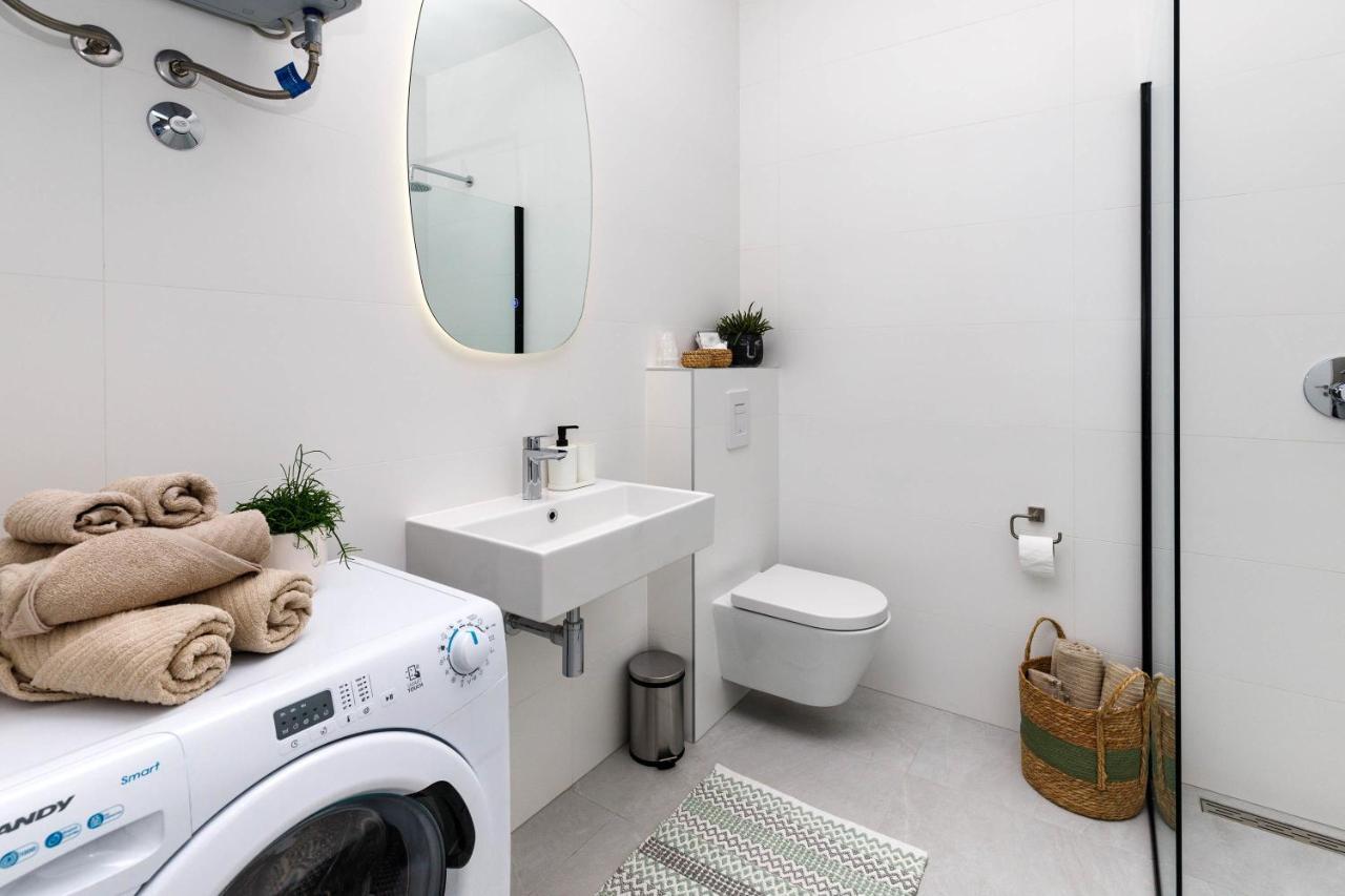 Apartment Klara Крк Экстерьер фото